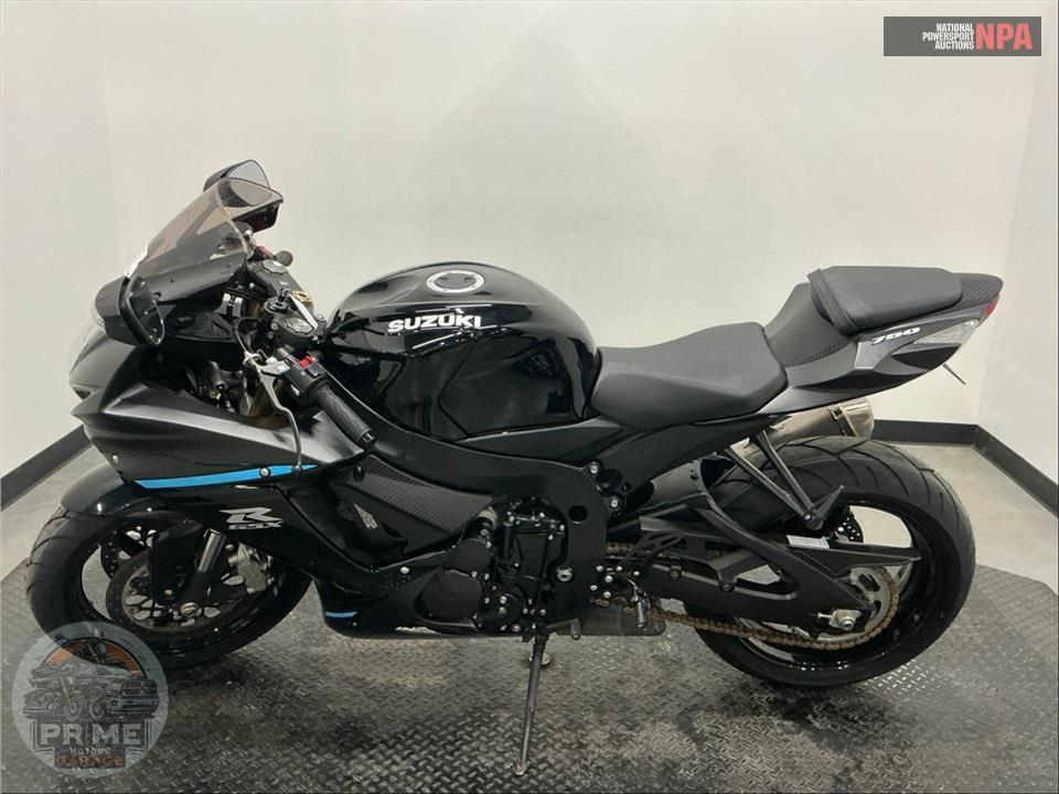 2024 Suzuki GSX-R750M4 — фото 3