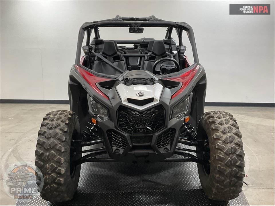 2025 Can-Am MAVERICK X3 MAX DS TURBO (RED & SILVER) — фото 2
