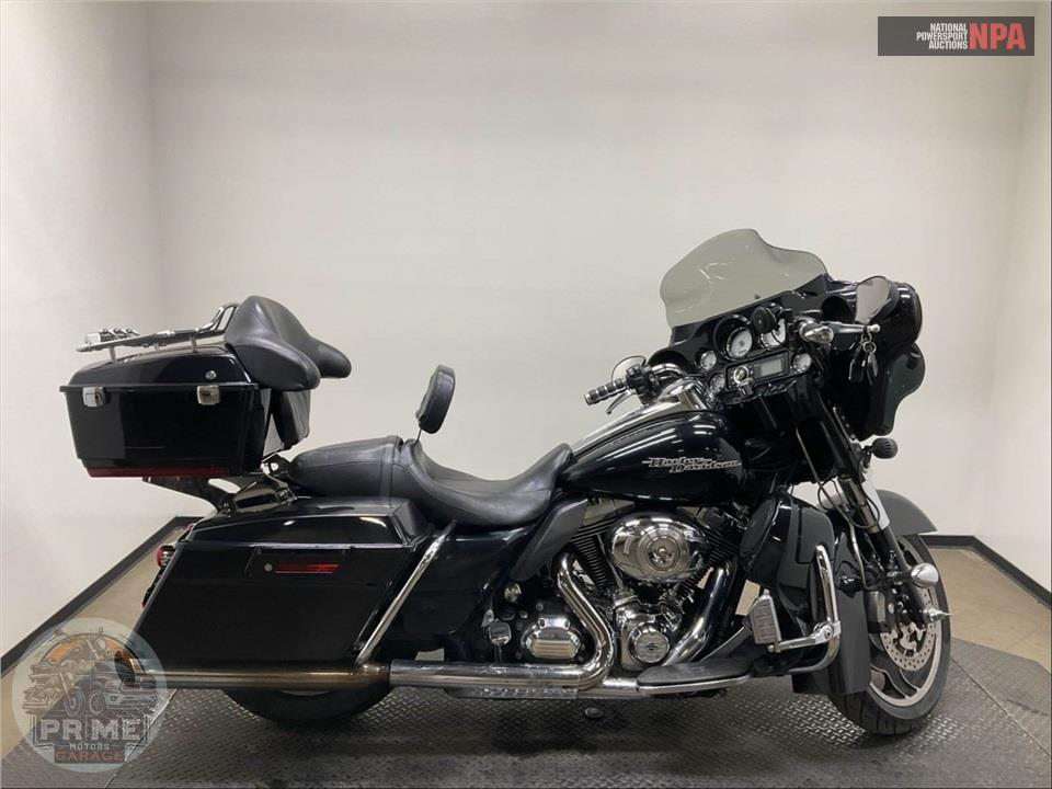 2013 Harley-Davidson FLHX STREET GLIDE — фото 1