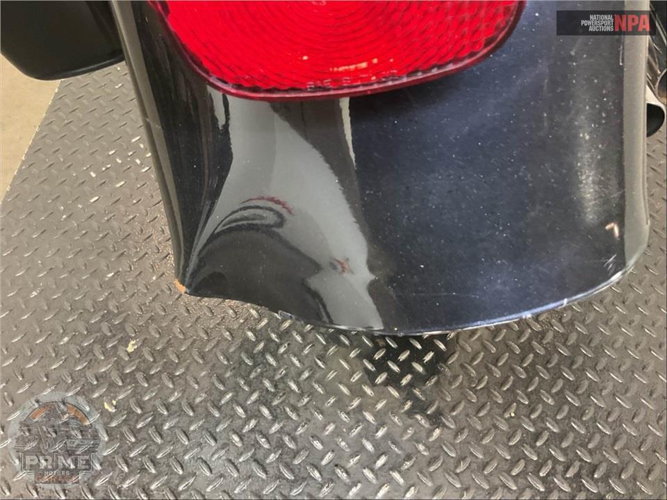 2017 Harley-Davidson FLSTF FAT BOY — фото 20