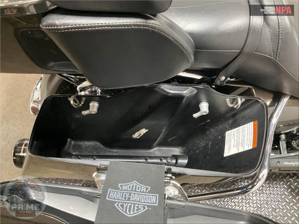 2019 Harley-Davidson FLTRU ROAD GLIDE ULTRA — фото 25