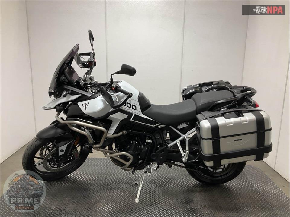 2024 Triumph TIGER 900 GT (TWO TONE) — фото 3