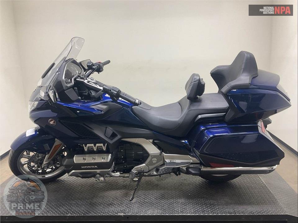 2018 Honda GL1800D GOLDWING TOUR DCT (BLUE) — фото 3