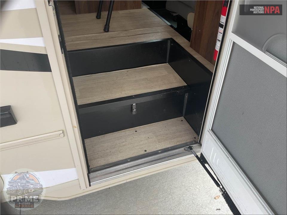 2024 Winnebago M-22R FORD E350 - SPIRIT SERIES — фото 32