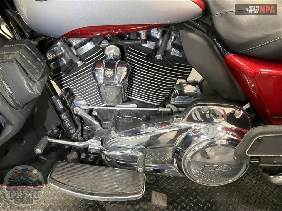 2019 Harley-Davidson FLHTCUTG TRI GLIDE ULTRA — фото 7