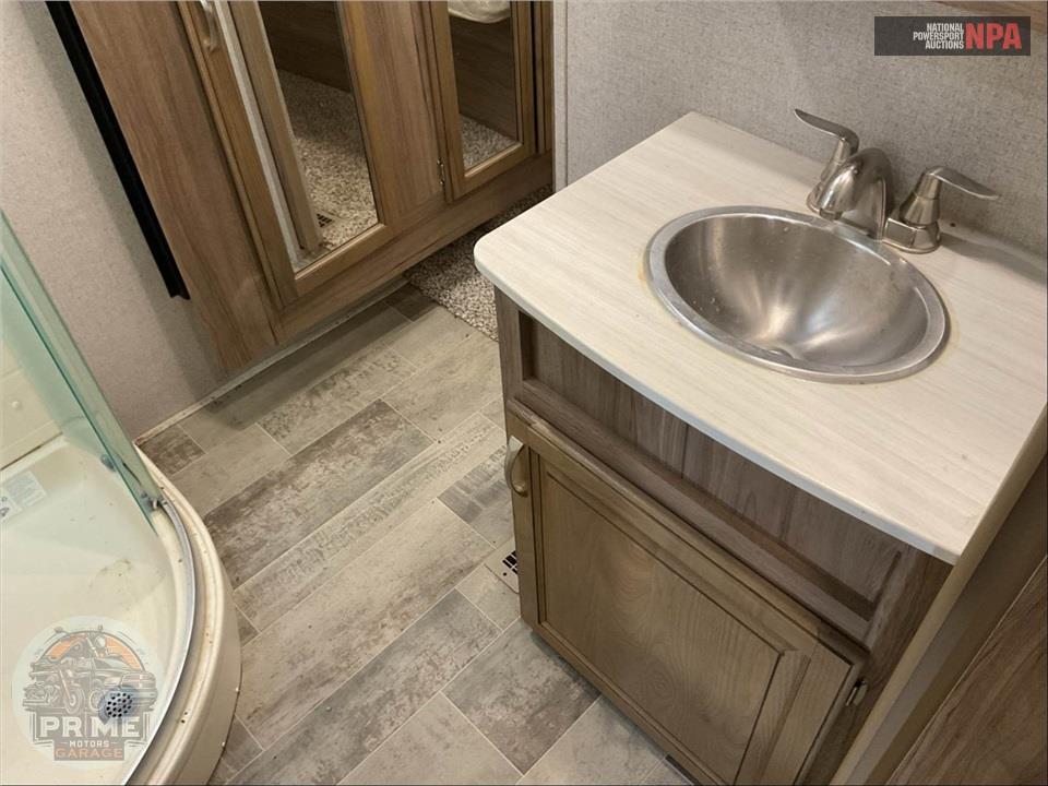 2018 Atlas M-2952RLF - FIFTH WHEEL SERIES — фото 14