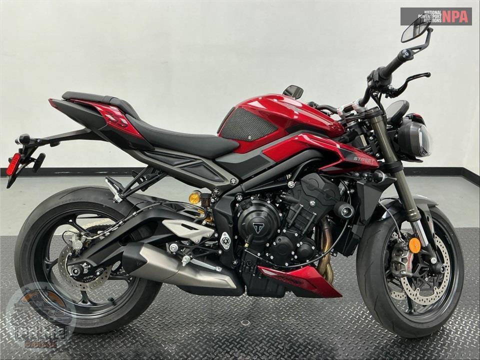 2025 Triumph STREET TRIPLE 765 RS — фото 1