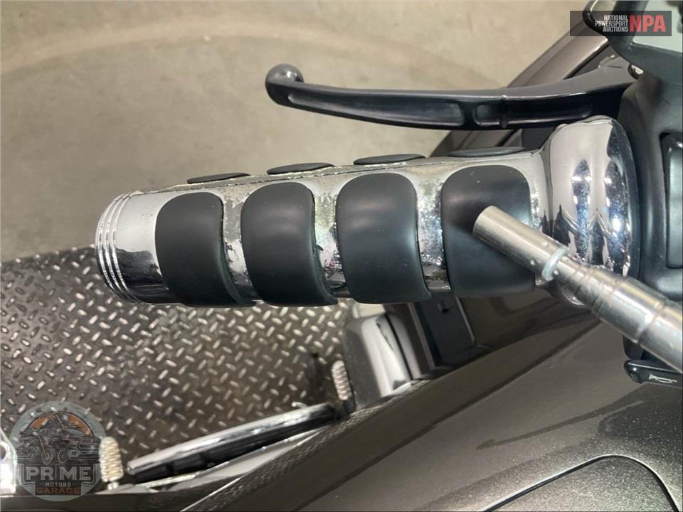 2010 Honda GL1800HPMA GOLDWING — фото 30