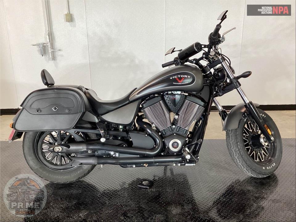 2015 Victory Motorcycles GUNNER — фото 1