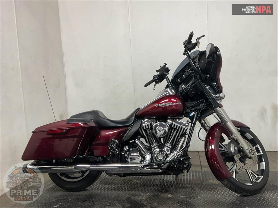 2014 Harley-Davidson FLHXS STREET GLIDE — фото 1