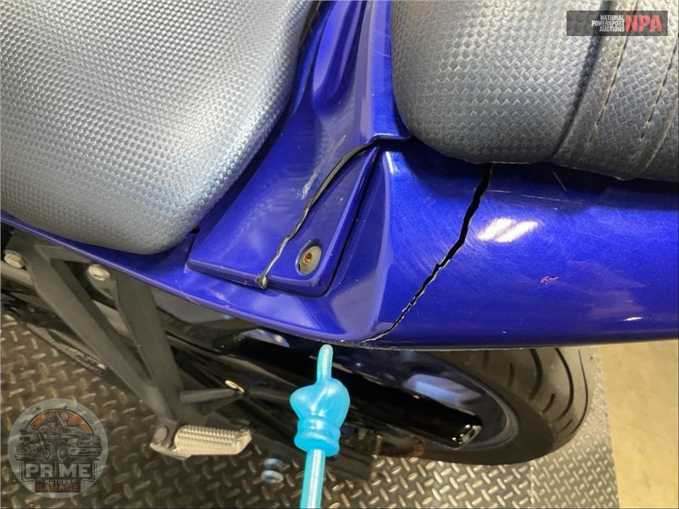 2015 Yamaha YZF-R3 — фото 21