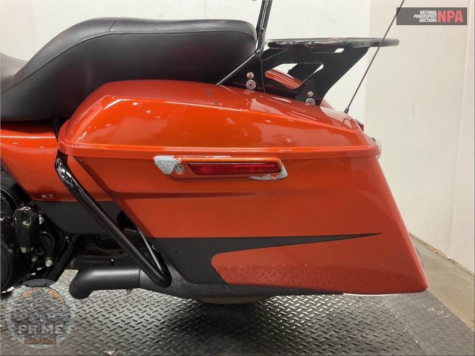 2019 Harley-Davidson FLHXS STREET GLIDE SPECIAL — фото 18