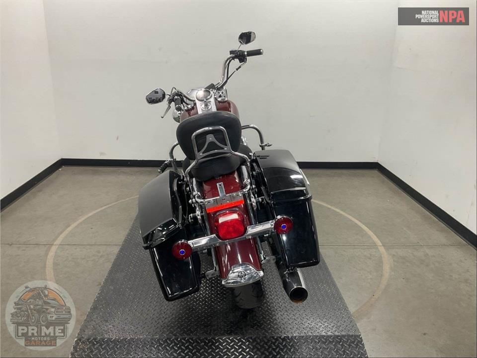 2005 Harley-Davidson FLHRCI ROAD KING CLASSIC — фото 4