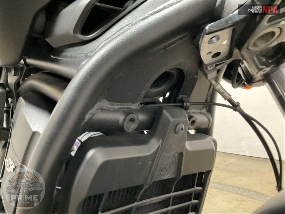 2025 Indian Motorcycle SPORT SCOUT LIMITED WITH TECHOLOGY PACKAGE (COLOR) — фото 12