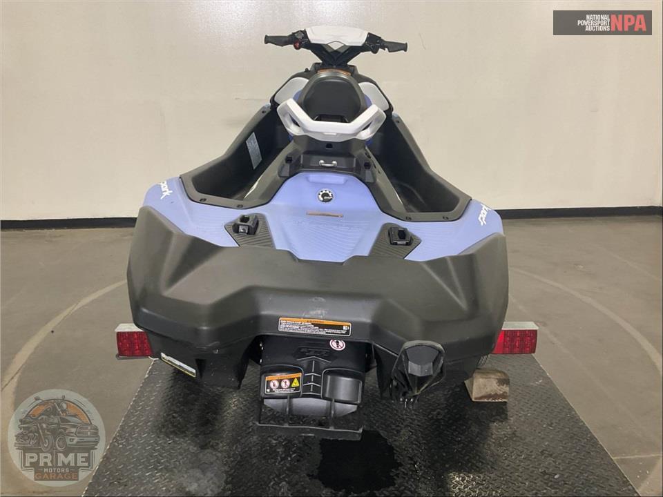 2026 Seadoo/Brp SPARK 3UP TRIXX — фото 4