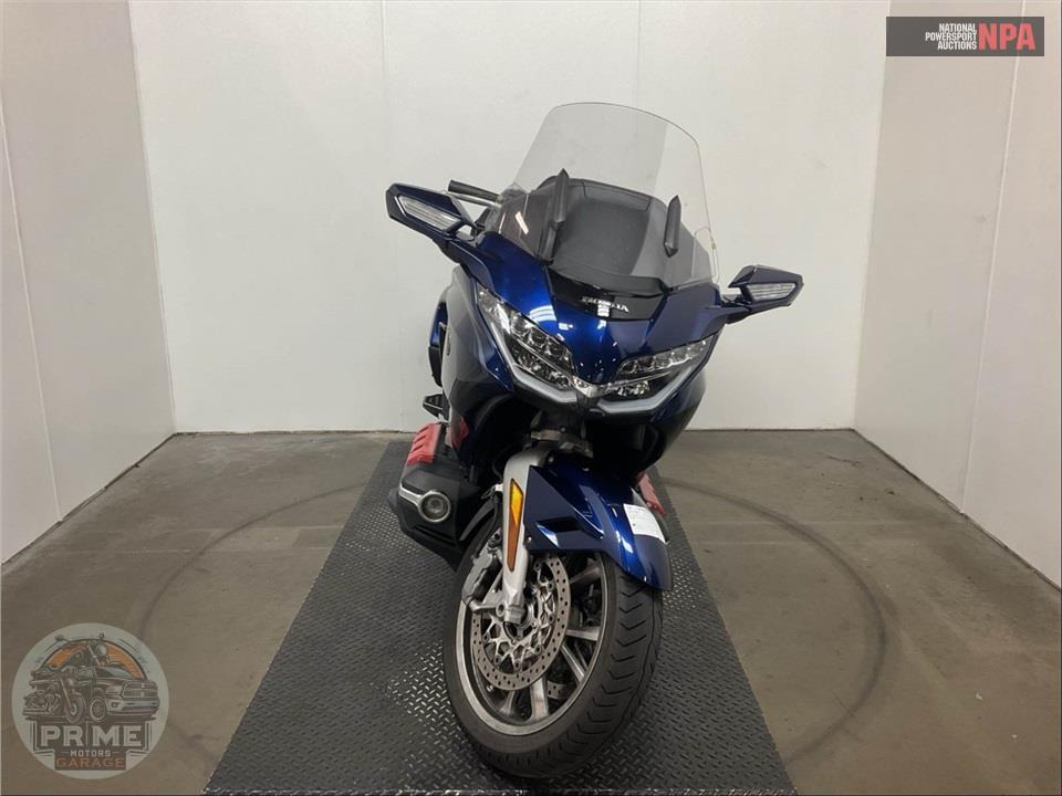 2018 Honda GL1800D GOLDWING TOUR DCT (BLUE) — фото 2
