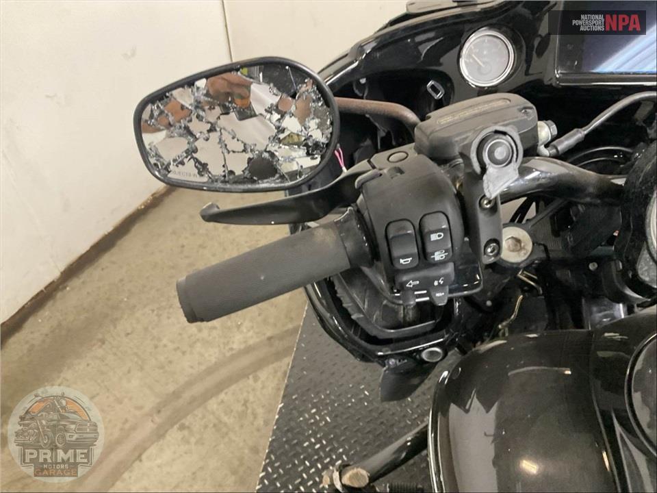2019 Harley-Davidson FLTRXS ROAD GLIDE SPECIAL — фото 55
