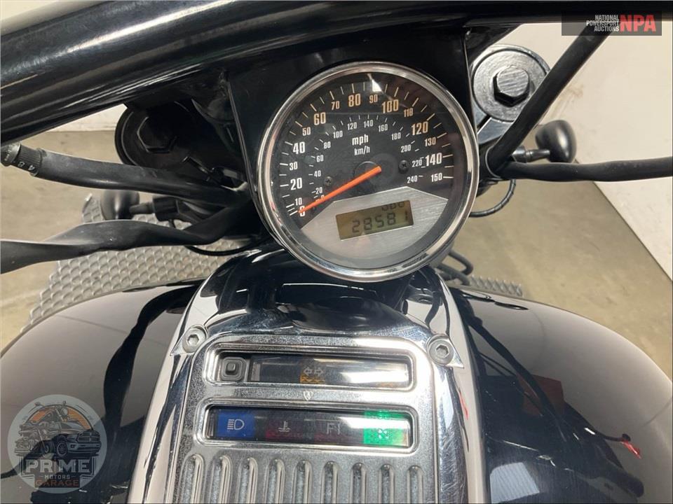 2002 Honda VTX1800C2 — фото 5