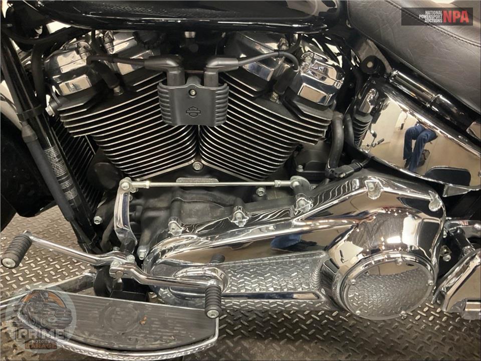 2020 Harley-Davidson FLHC HERITAGE CLASSIC — фото 7