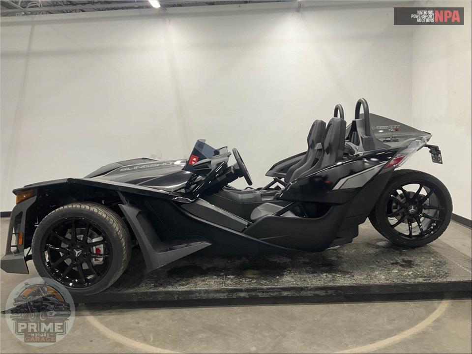 2025 Polaris SLINGSHOT SLR (AUTODRIVE) — фото 3