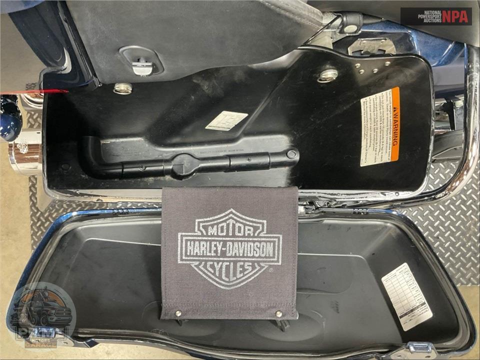 2013 Harley-Davidson FLHTK ELECTRA GLIDE UL LI — фото 24
