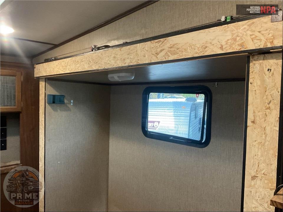 2016 Keystone Rv M-326 FWBHS - SPRINTER FIFTH WHEEL SERIES — фото 32