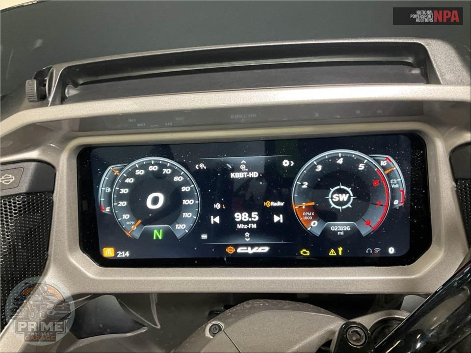 2023 Harley-Davidson FLTRXSE CVO ROAD GLIDE — фото 5