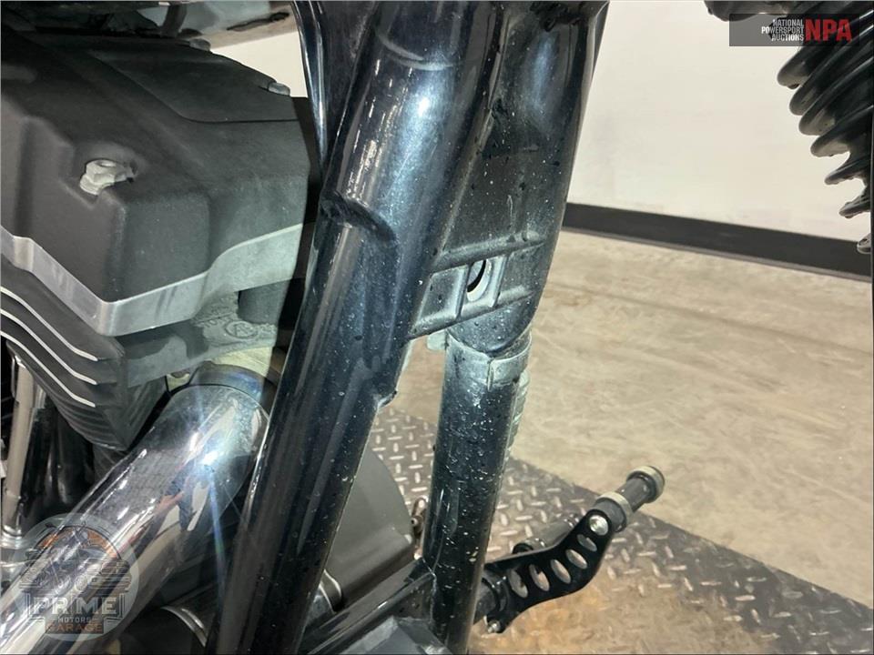 2016 Harley-Davidson FXDB STREET BOB — фото 14