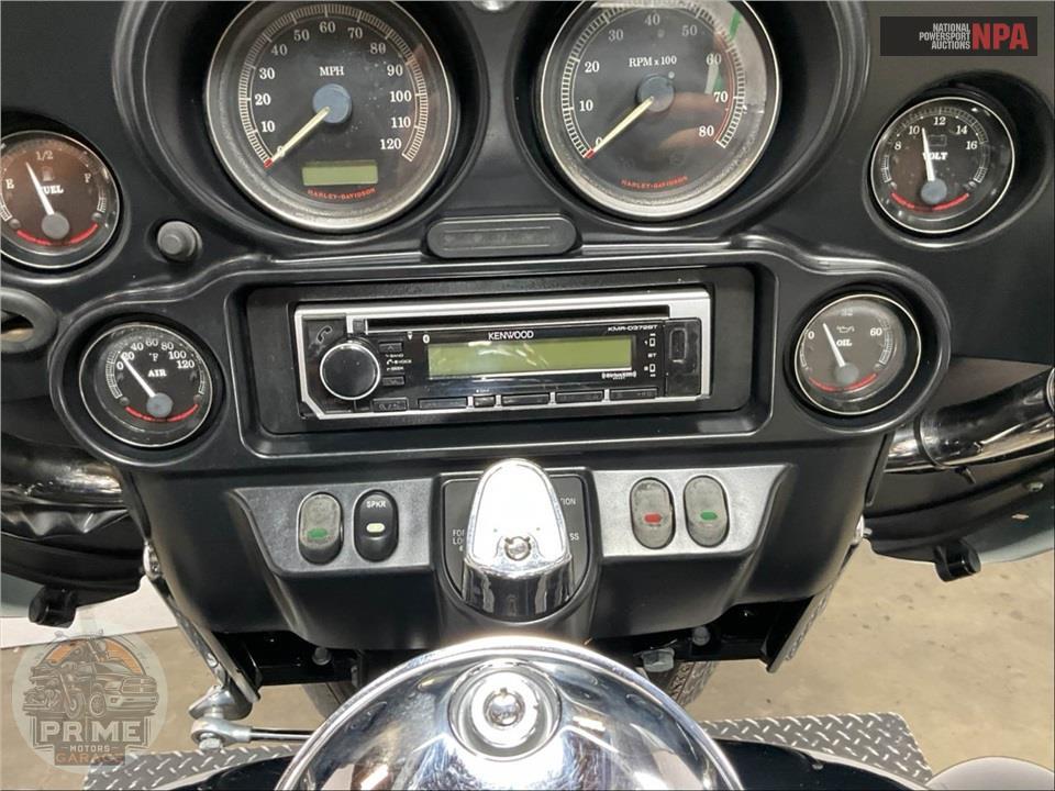 2013 Harley-Davidson FLHTCUTG TRIGLIDE UL CLSC — фото 6
