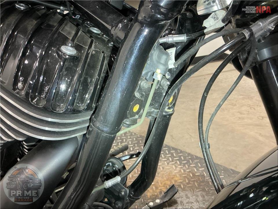 2024 Indian Motorcycle SPORT CHIEF (BLACK) — фото 11