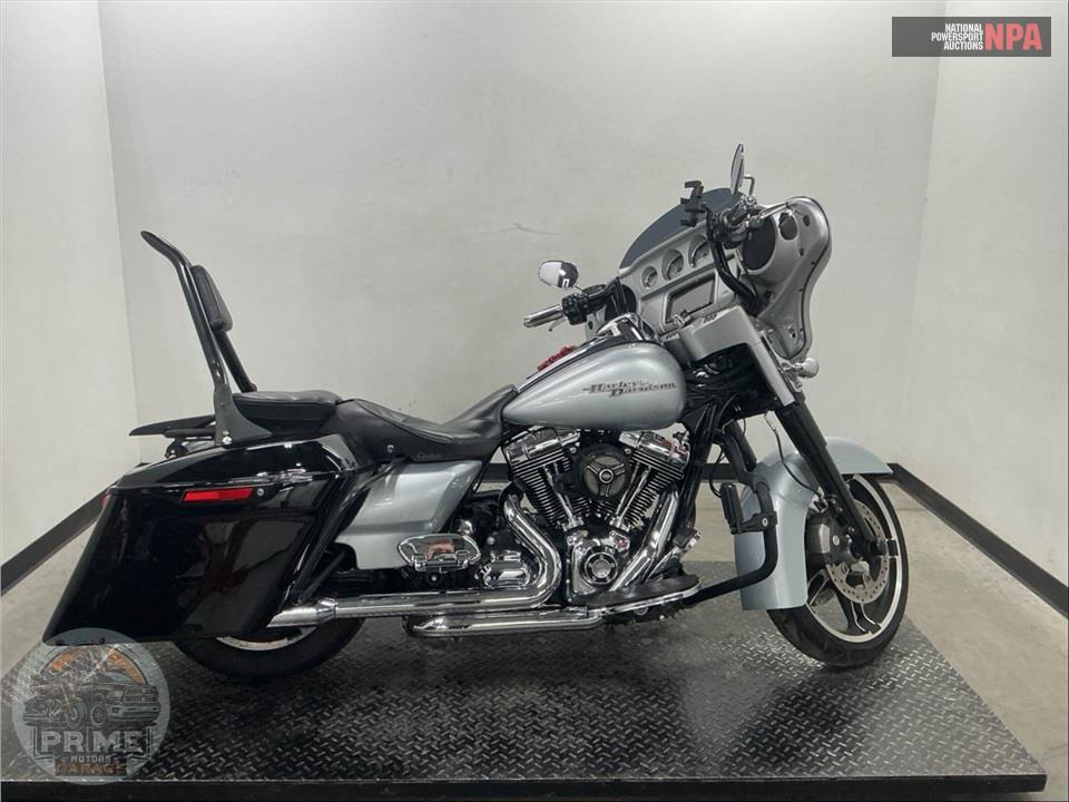 2014 Harley-Davidson FLHX STREET GLIDE — фото 1
