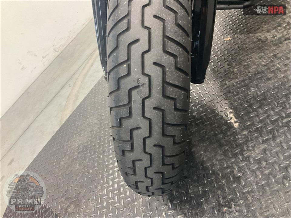 2019 Indian Motorcycle SCOUT BOBBER — фото 15