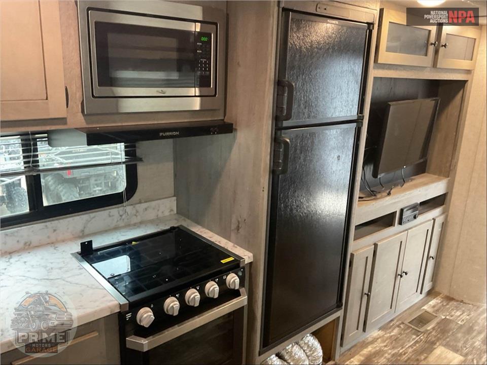 2019 Keystone Rv M-260 UML - OUTBACK ULTRA-LITE SERIES — фото 21