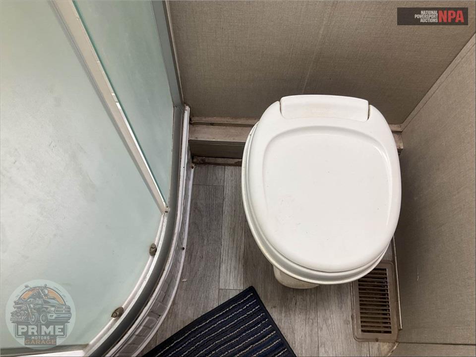 2022 Coachmen By Forest River M-243 RBS CATALINA LEGACY SERIES — фото 15