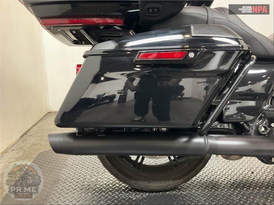 2023 Harley-Davidson FLTRK ROAD GLIDE LIMITED — фото 19