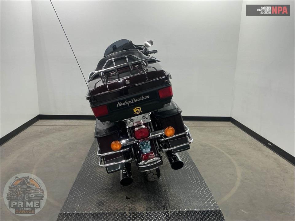 2006 Harley-Davidson FLHTCI ELECTRA GLIDE CLASSIC — фото 3