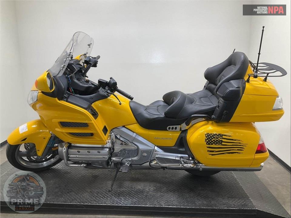 2010 Honda GL1800HPMA GOLDWING — фото 3