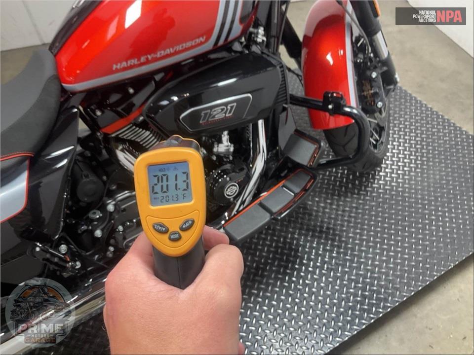 2024 Harley-Davidson FLHXSE CVO STREET GLIDE — фото 8