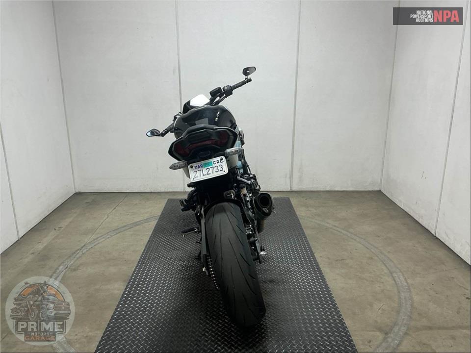 2025 Kawasaki Z900 ABS — фото 4