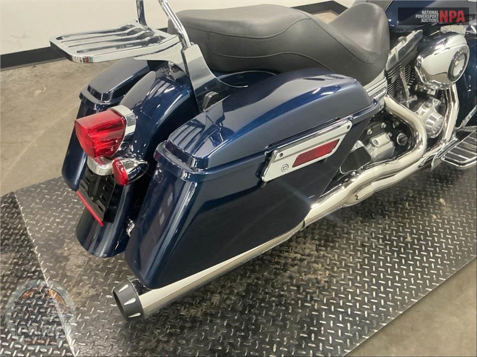 2013 Harley-Davidson FLD-103 DYNA SWITCHBACK — фото 19