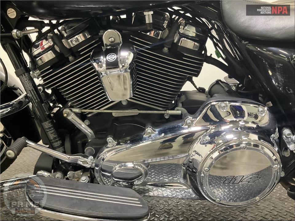 2021 Harley-Davidson FLTRXS ROAD GLIDE SPECIAL — фото 7