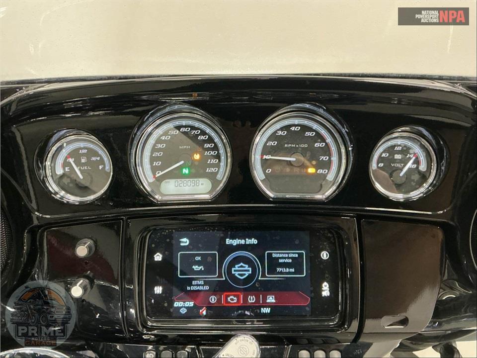 2022 Harley-Davidson FLHTK ULTRA LIMITED — фото 5