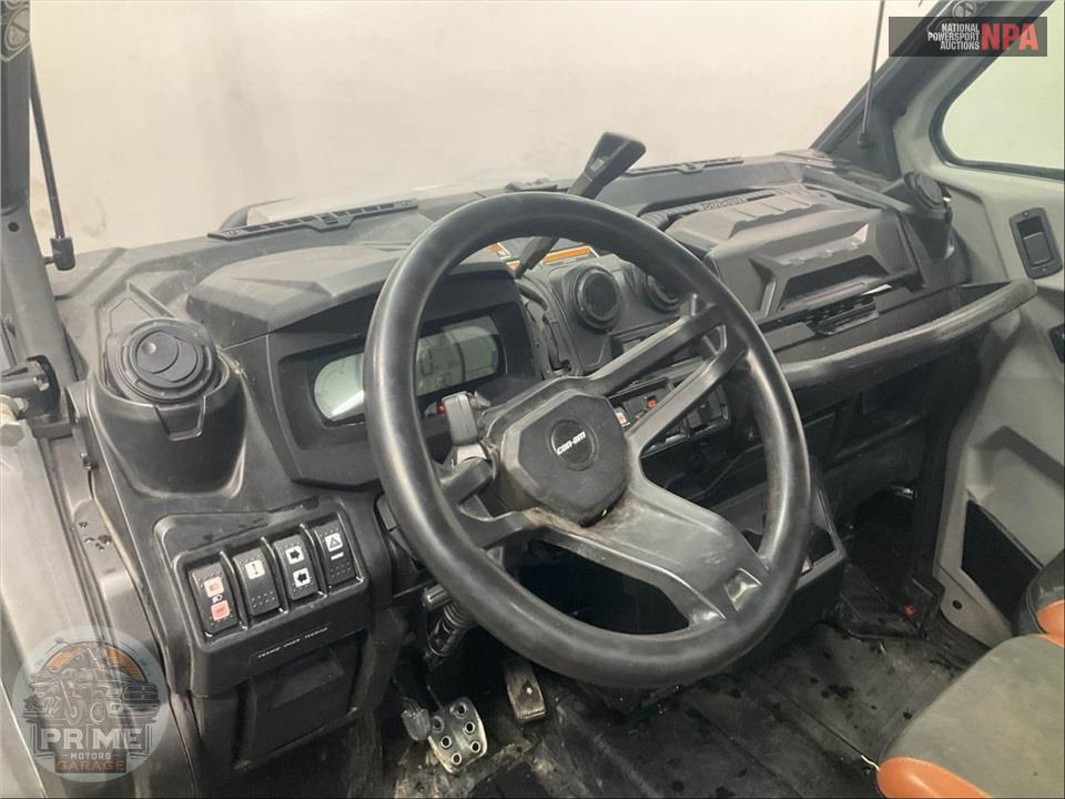 2021 Can-Am DEFENDER LIMITED CAB HD10 — фото 42