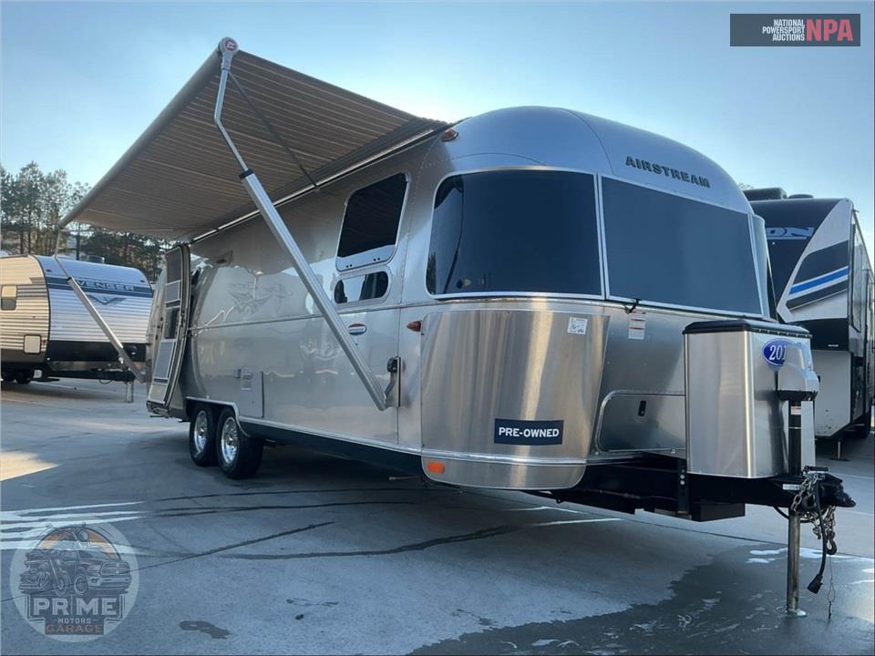 2017 Airstream M-27FB SERENITY - INTERNATIONAL SERIES — фото 1