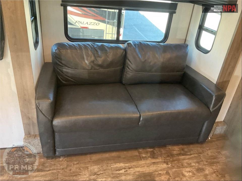 2022 Sabre By Forest River M-37FLL - FIFTH WHEEL SERIES — фото 10