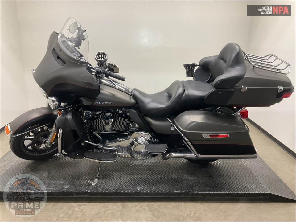 2019 Harley-Davidson FLHTK ULTRA LIMITED — фото 3