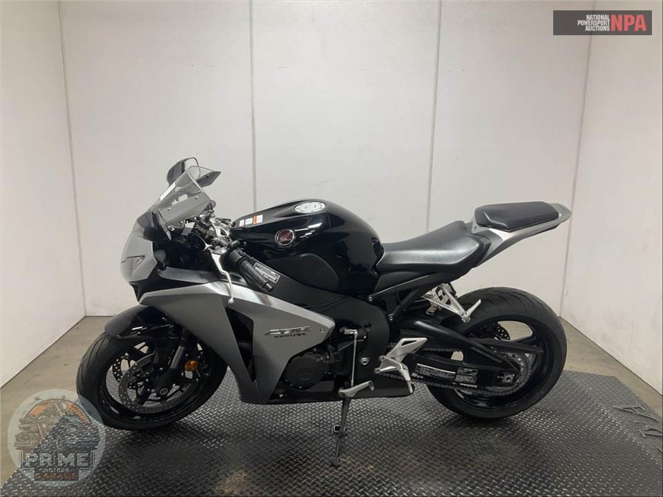 2008 Honda CBR1000RR8 — фото 3