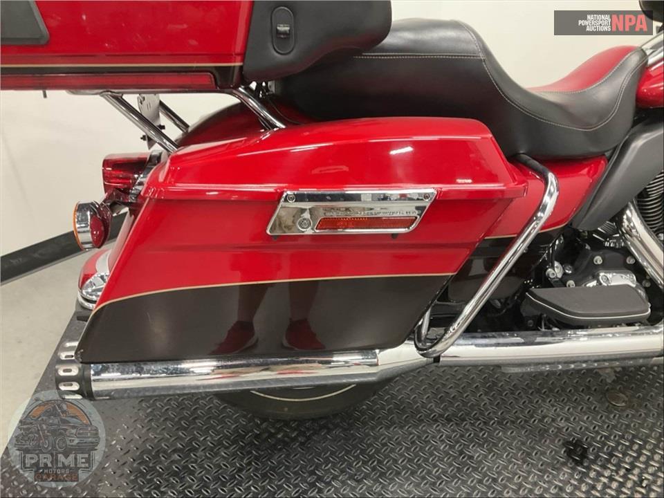 2011 Harley-Davidson FLHTK ELECTRA GLIDE UL LI — фото 35