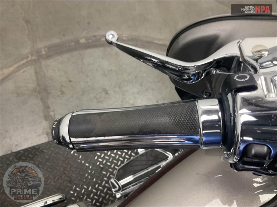 2015 Harley-Davidson FLHTKSE CVO ULTRA LIMITED — фото 23