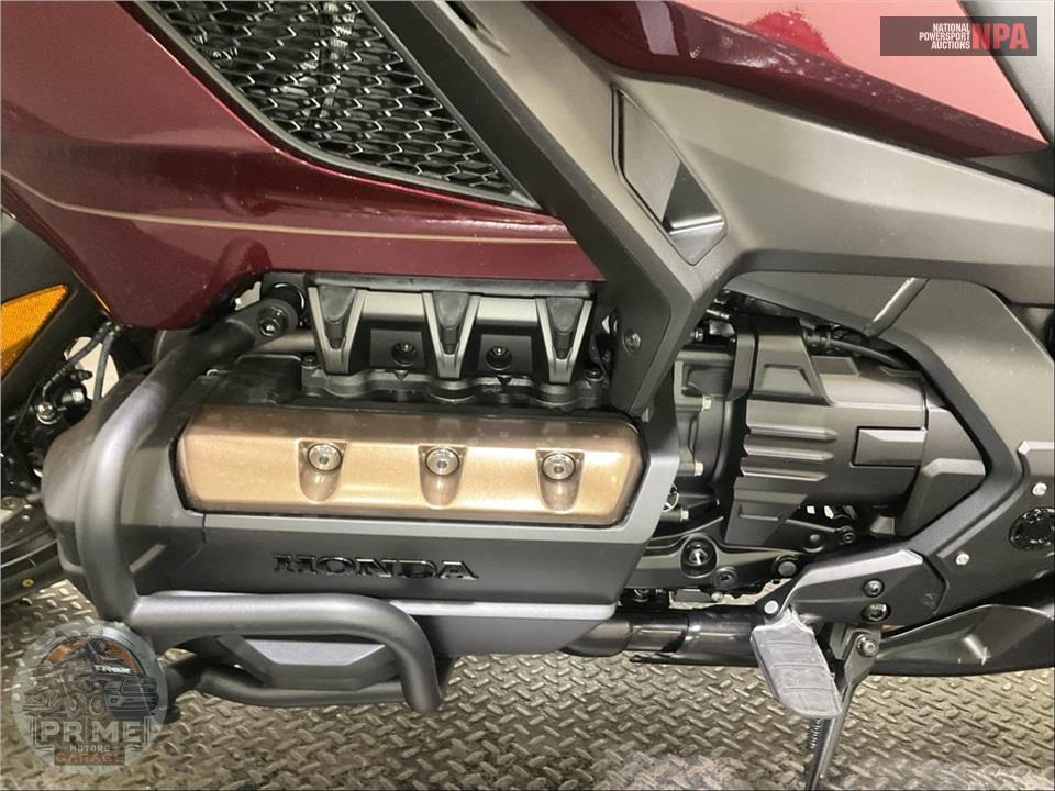 2025 Honda GL1800D GOLDWING TOUR DCT — фото 7